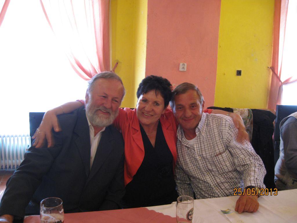 007-Pavel K., Květa S. a Mirek K.